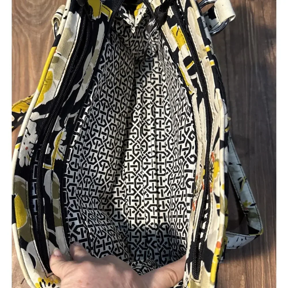 Vera Bradley Dogwood Handbag Purse Yellow And Black‎ Floral Pattern